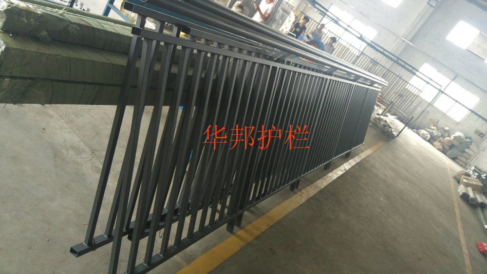 焊接陽臺護欄